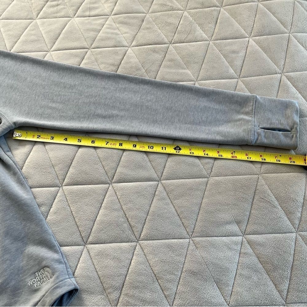 The North Face Women’s Flashdry Hooded Pullover Light Grey Baselayer Size Small - Picture 4 of 9
